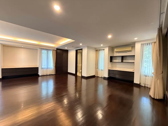 living room of Baan Sukhumvit 18