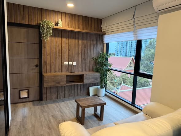 bedroom and living room and room interior of Beat Bangwa Interchange
