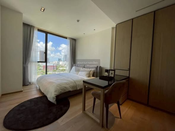 bedroom and room interior of BEATNIQ