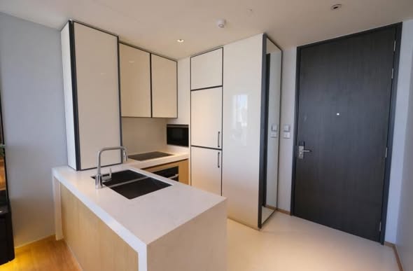 room interior and kitchen of BEATNIQ