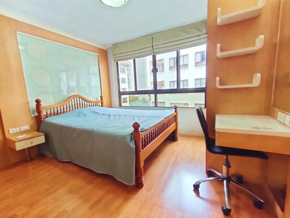 bedroom of ลุมพินีเพลส สวนพลู-สาทร