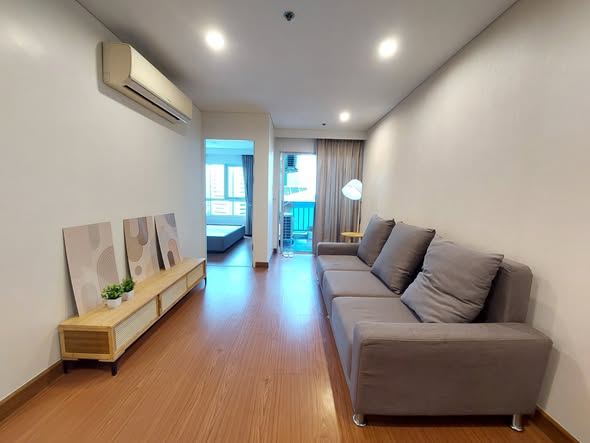 living room of Belle Grand Rama 9