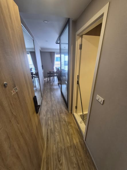 room interior of Blossom Condo Sathon-Charoen Rat