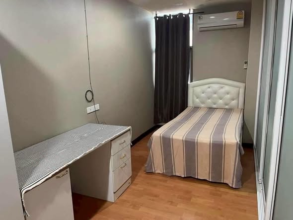bedroom of Bodin Sweet Home F