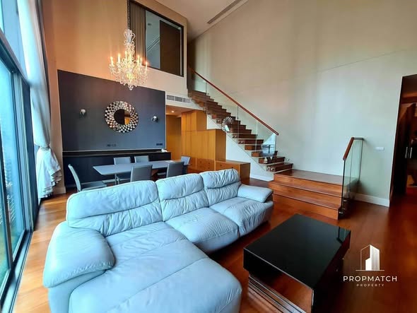 living room of Bright Sukhumvit 24