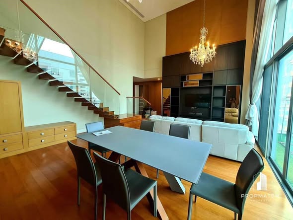 living room and room interior of Bright Sukhumvit 24