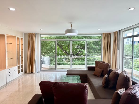 living room and room interior of Bright Sukhumvit 24