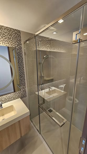 bathroom of Bright Wongwian Yai