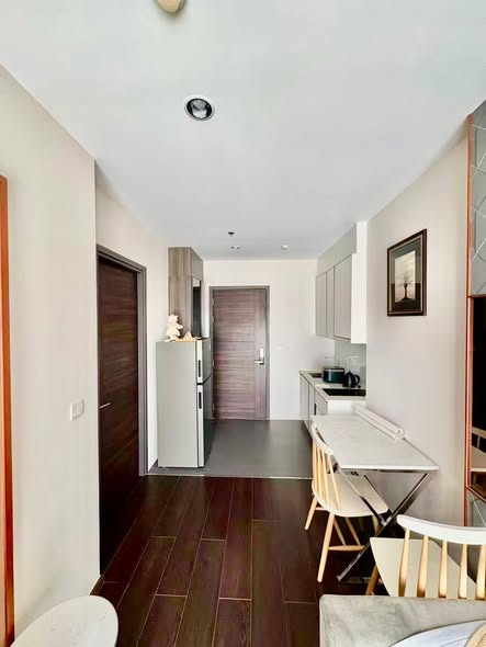 room interior of C Ekkamai Condominium