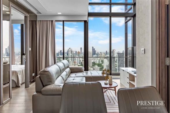 living room of Celes Asoke
