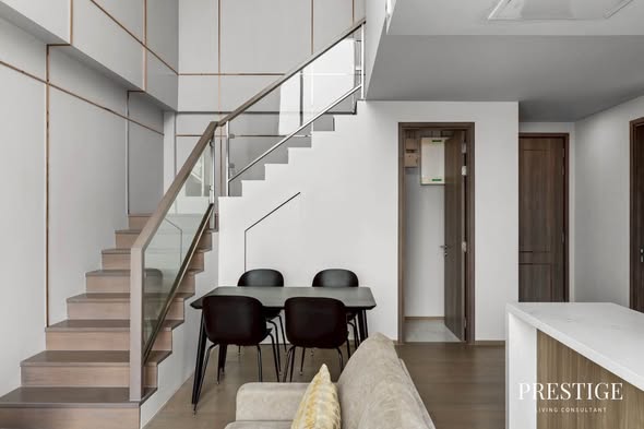 living room of Celes Asoke