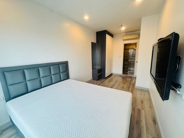 bedroom of Centric Sathon-St Louis