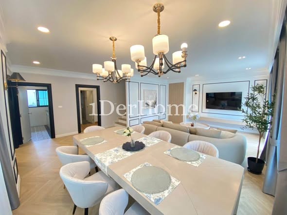 room interior of Centro Bangna