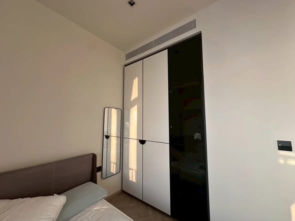 bedroom and room interior of Chapter Charoenkrung-Riverside