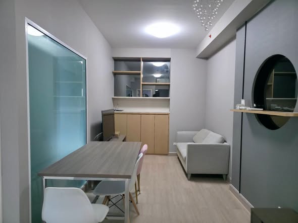 room interior of Chapter One Eco Ratchada-HuaiKhwang