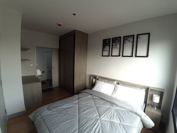 bedroom of Chapter One Midtown Lat Phrao 24