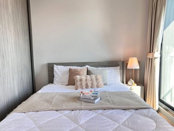 bedroom of Chapter One Midtown Lat Phrao 24