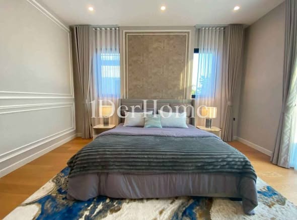 bedroom of Cinq Royal Krungthep Kreetha