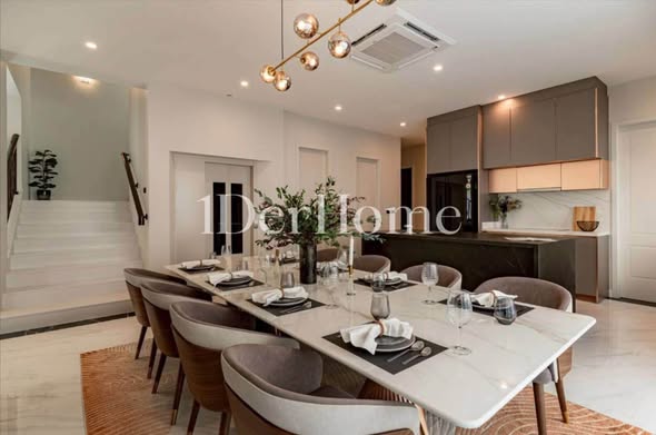room interior and kitchen of Cinq Royal Krungthep Kreetha