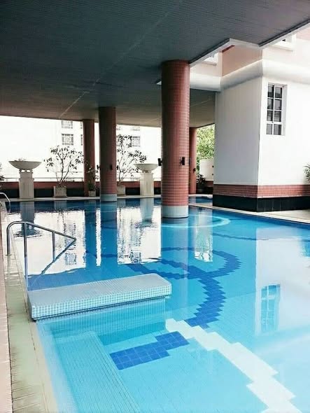 pool of Citi smart Sukhumvit 18