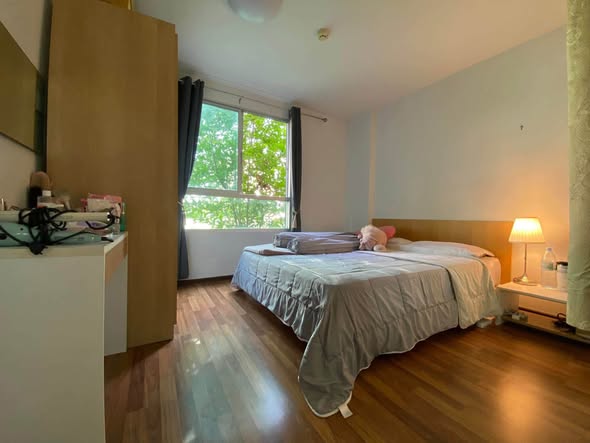 bedroom of Condo U @ Huamak Station, building A