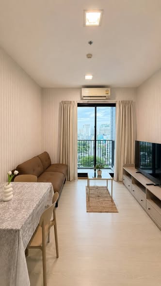 living room of Condolette Midst Rama 9