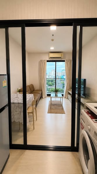 room interior and bathroom of Condolette Midst Rama 9