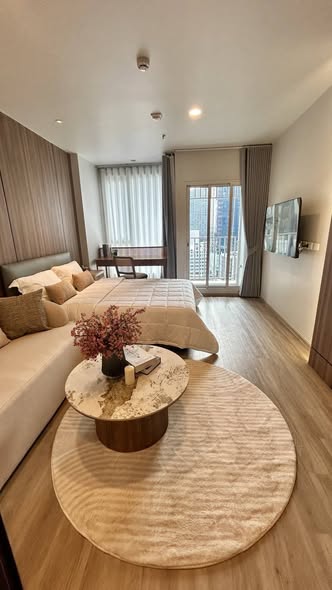 bedroom and living room of Culture Thonglor
