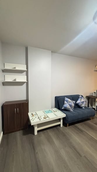 living room of ดีคอนโด แคมปัส รีสอร์ท บางนา : dcondo Campus Resort Bangna