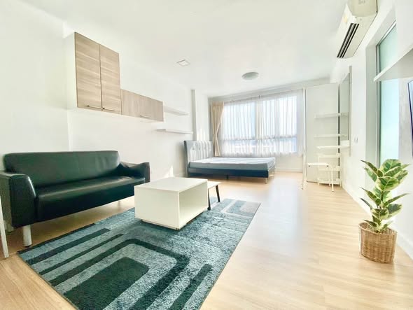 living room of Dcondo Ramkhamhaeng 64
