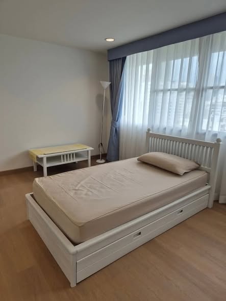 bedroom of DS Towers1