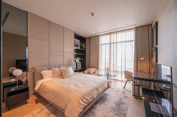 bedroom of Four Seasons Private Residences