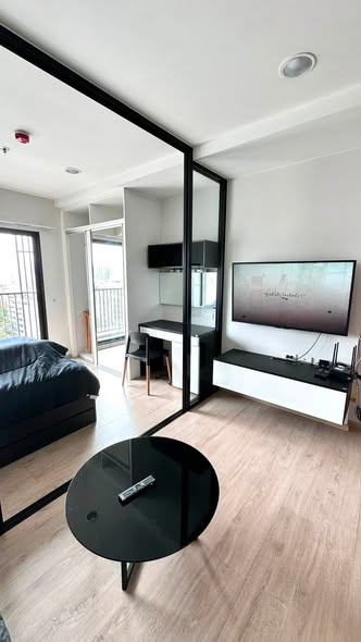 living room and bedroom and room interior of Fuse Miti Sutthisan – Ratchada