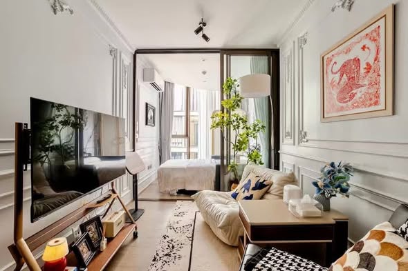 living room of Fynn Asoke