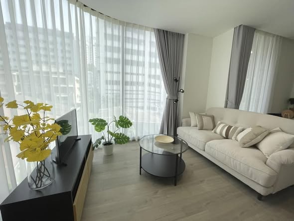 living room of Fynn Asoke