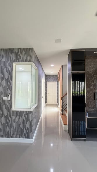 room interior of Golden Neo 2 Bangkae