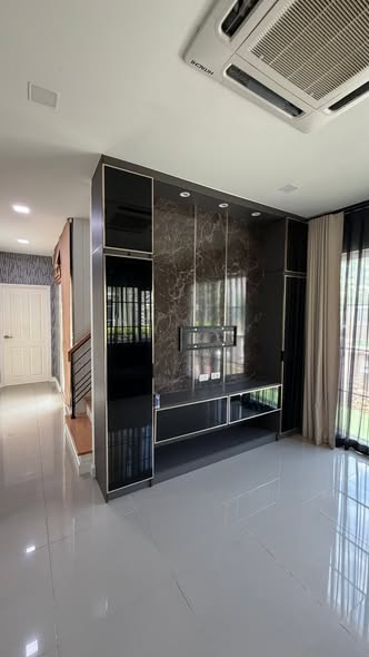 room interior of Golden Neo 2 Bangkae