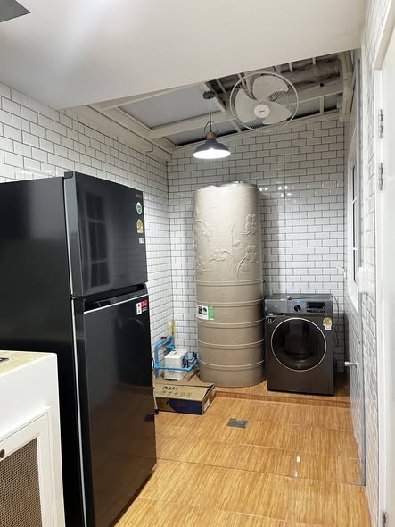 bathroom of Golden Neo, Sukhumvit LaSalle