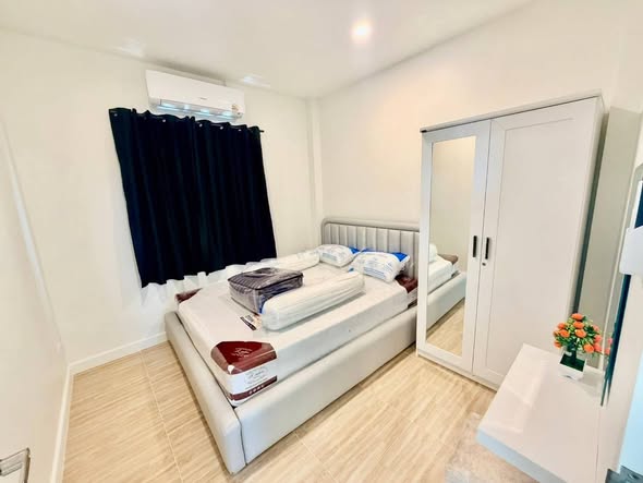 bedroom and room interior of Grande Pleno Mega Bangna
