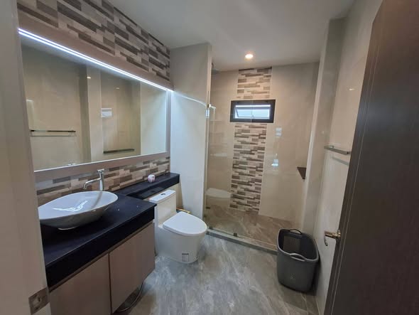 bathroom of Huay Yai