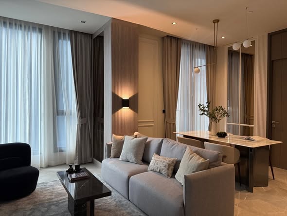 bedroom and living room of HYDE Heritage Thonglor, Sukhumvit 59 main road