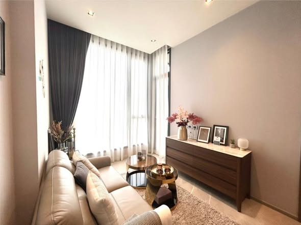 living room and bedroom and bathroom of HYDE Heritage Thonglor, Sukhumvit 59 main road