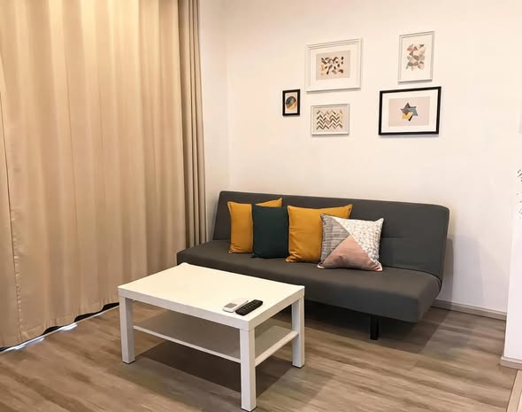 living room of Ideo Mobi Asoke