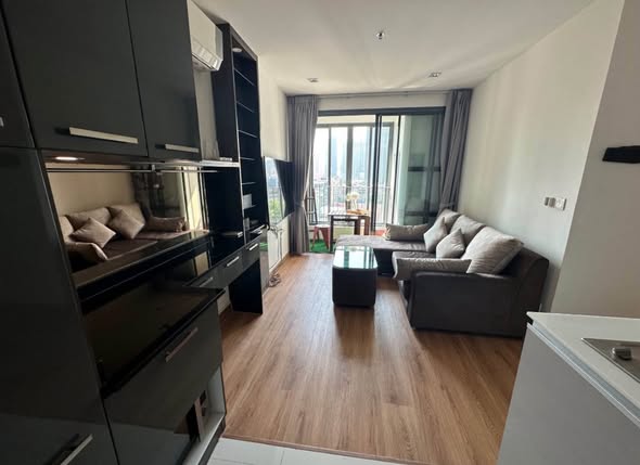 living room of Ideo Mobi Rama 9