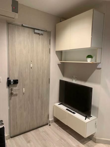room interior of Ideo Mobi Rama 9