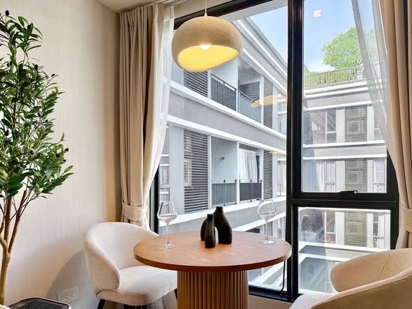 Ideo Mobi Sukhumvit 40