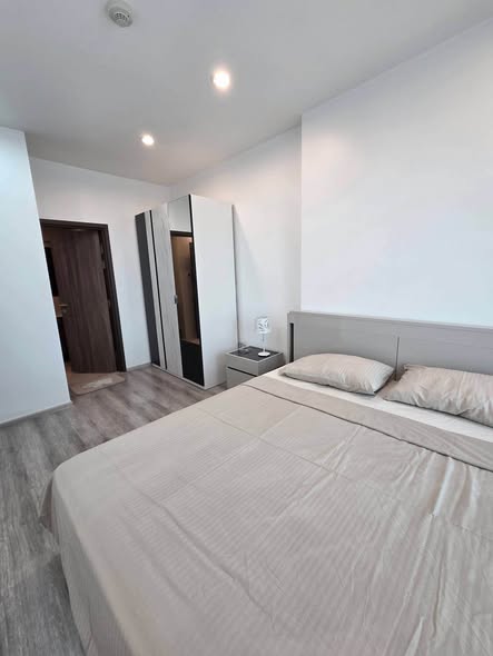 bedroom of Ideo Mobi Sukhumvit 66
