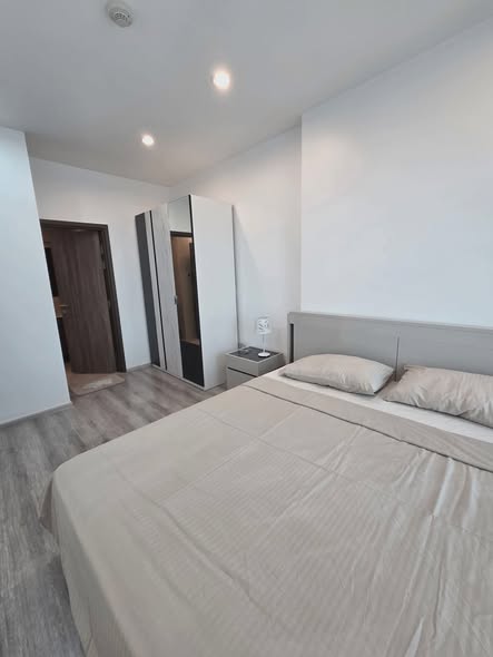 bedroom of Ideo Mobi Sukhumvit 66