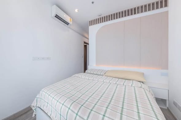 bedroom of Ideo Mobi Sukhumvit 66
