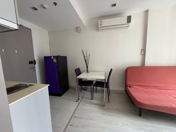 bedroom of Ideo Mobi Sukhumvit 81